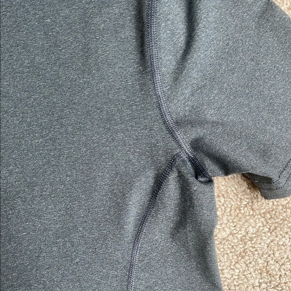 Xersion Gray Short Sleeve Compression Shirt - Picture 4 of 5